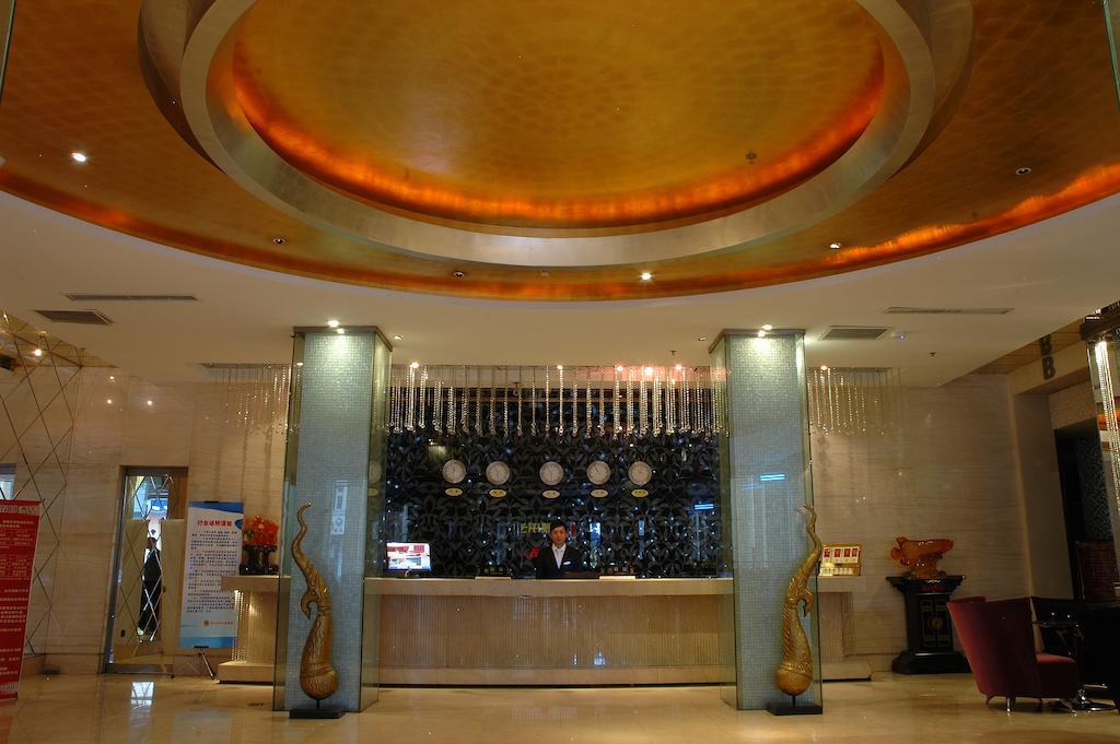 Harbin Yakelai Holiday Hotel Buitenkant foto