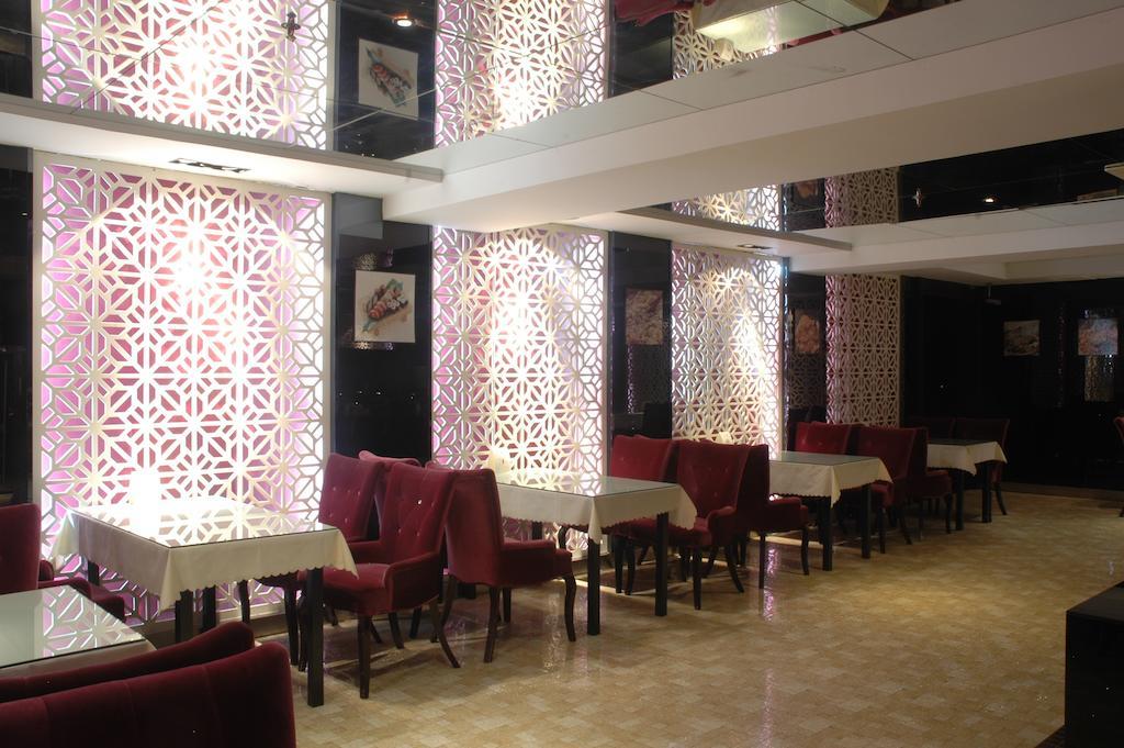 Harbin Yakelai Holiday Hotel Buitenkant foto