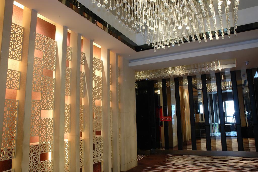 Harbin Yakelai Holiday Hotel Buitenkant foto