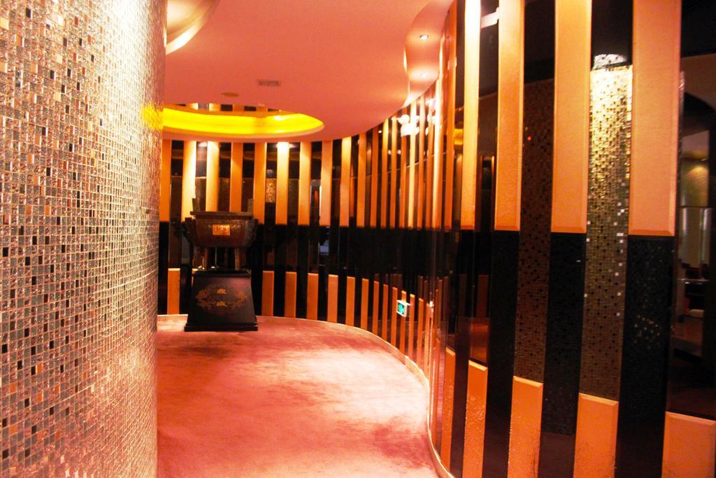Harbin Yakelai Holiday Hotel Buitenkant foto