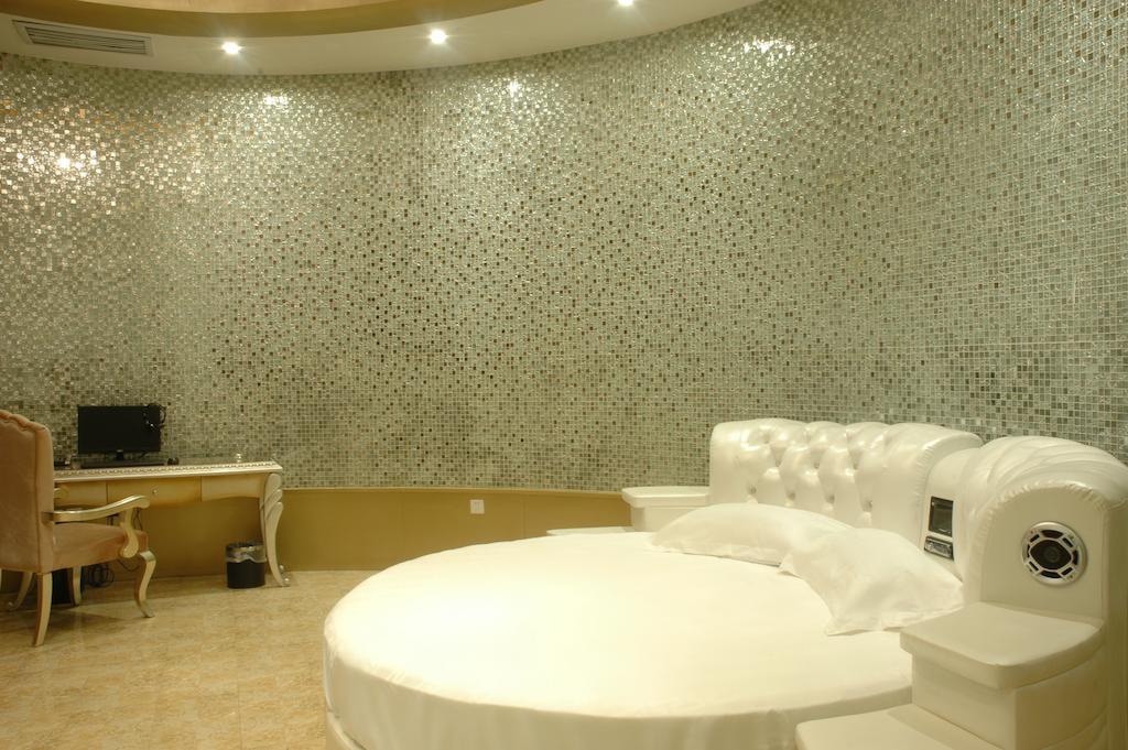 Harbin Yakelai Holiday Hotel Buitenkant foto